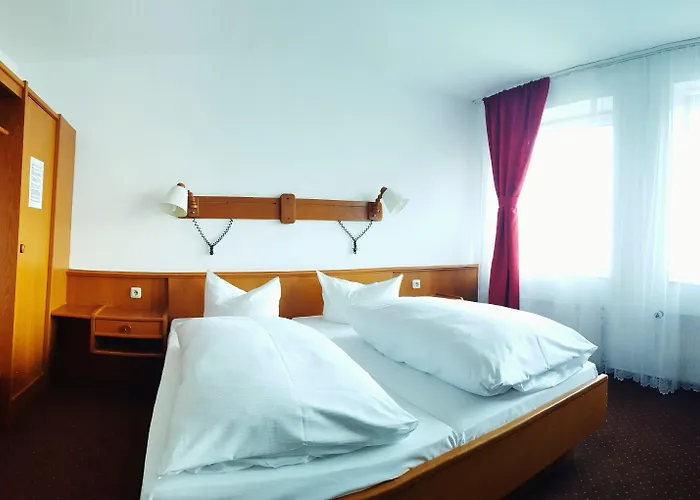 Hotel Rahlstedter Hof 2*