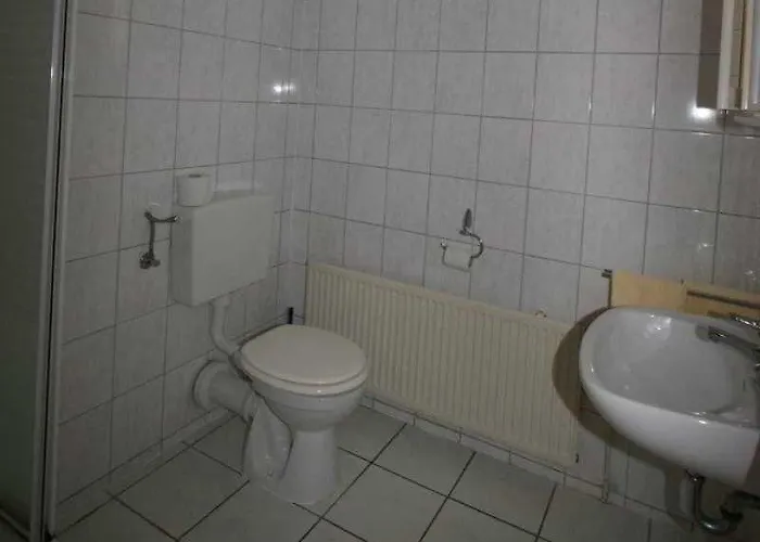Rahlstedter Hof Hotel 2*